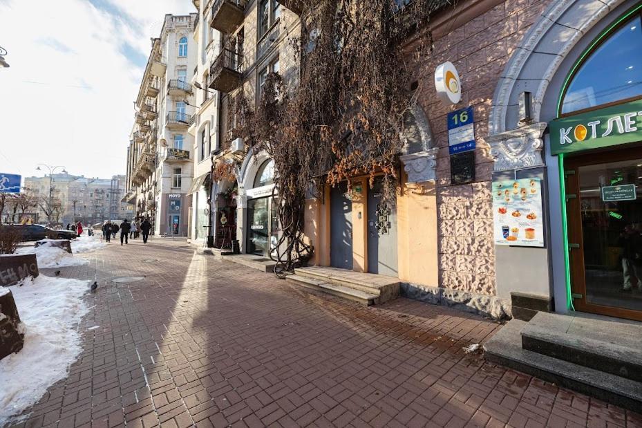 Apartment Arena City 911 Kiev Exterior foto
